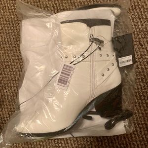 White Forever 21 Booties, New in Packaging, sz 5.5